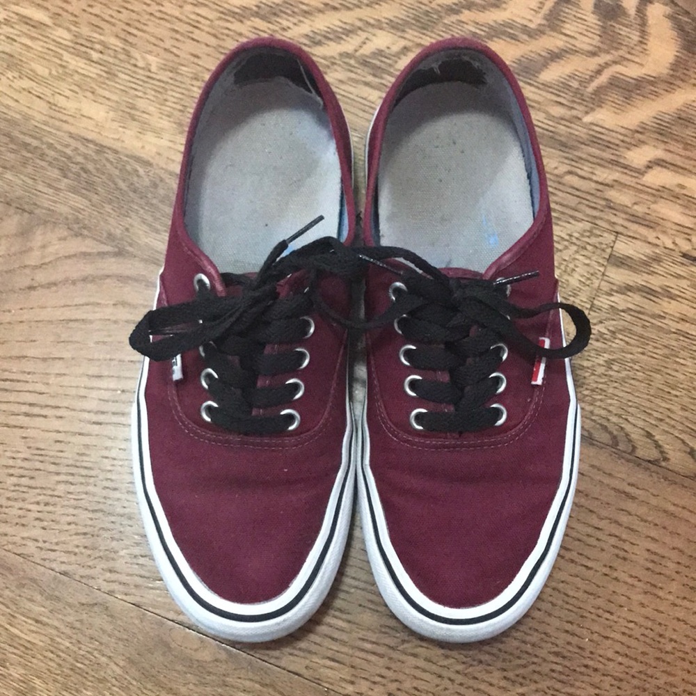 Maroon Women’s Size 8 Vans